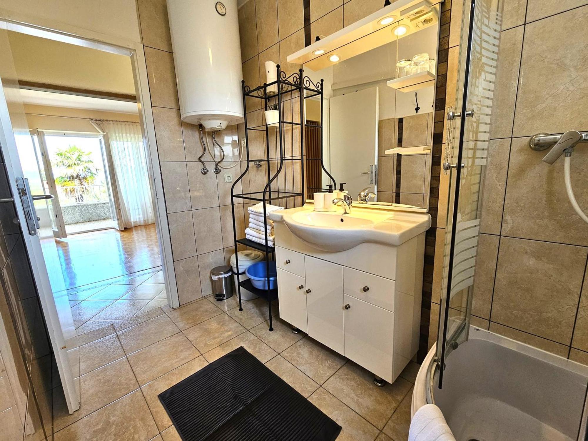 Apartments Mirko Malinska Extérieur photo